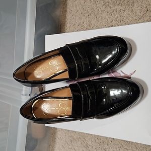 Jessica Simpson Blaton 8M Black Patent Leather Heeled Loafer
